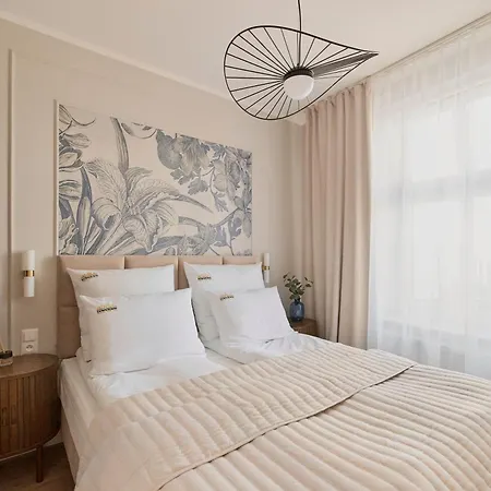 Wilda Parkside Boutique With Ac By Downtown Познань